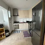 De Casal Close To Lisbon Flat Equipado Apartamento *
