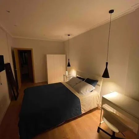 De Casal Close To Lisbon Flat Equipado * Almada