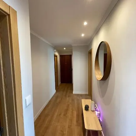 شقة De Casal Close To Lisbon Flat Equipado ألمادا